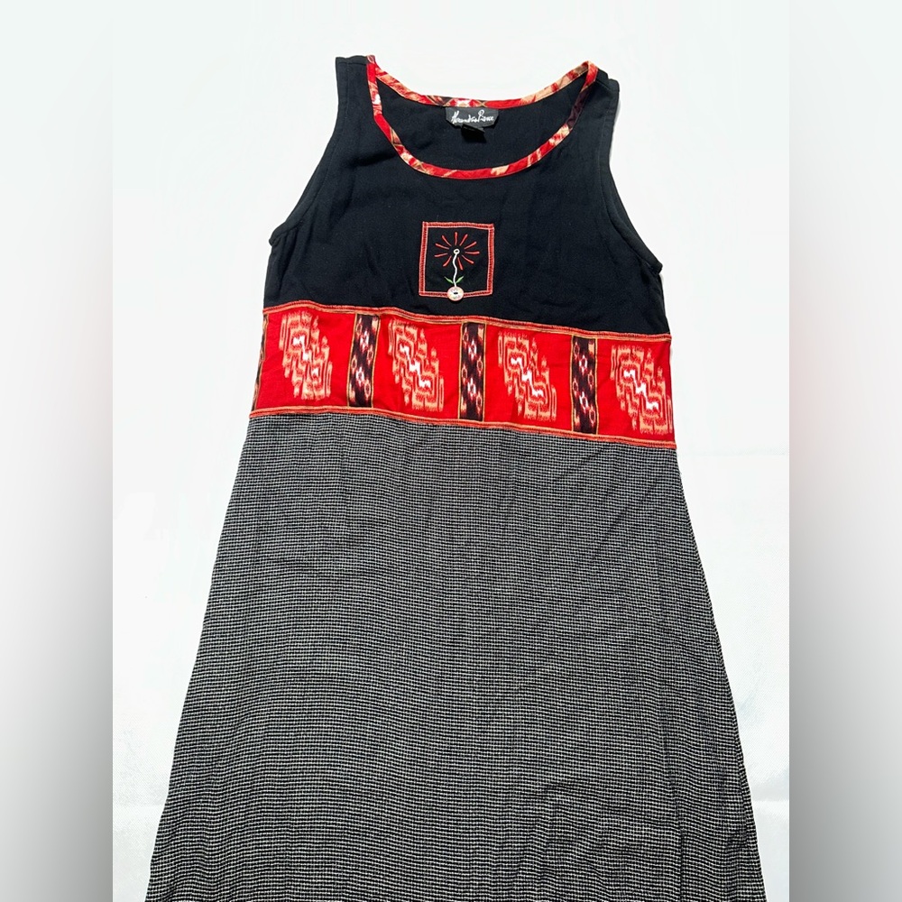 Alexandria Pierce maxi embroidered and trimmed boho style dress size small